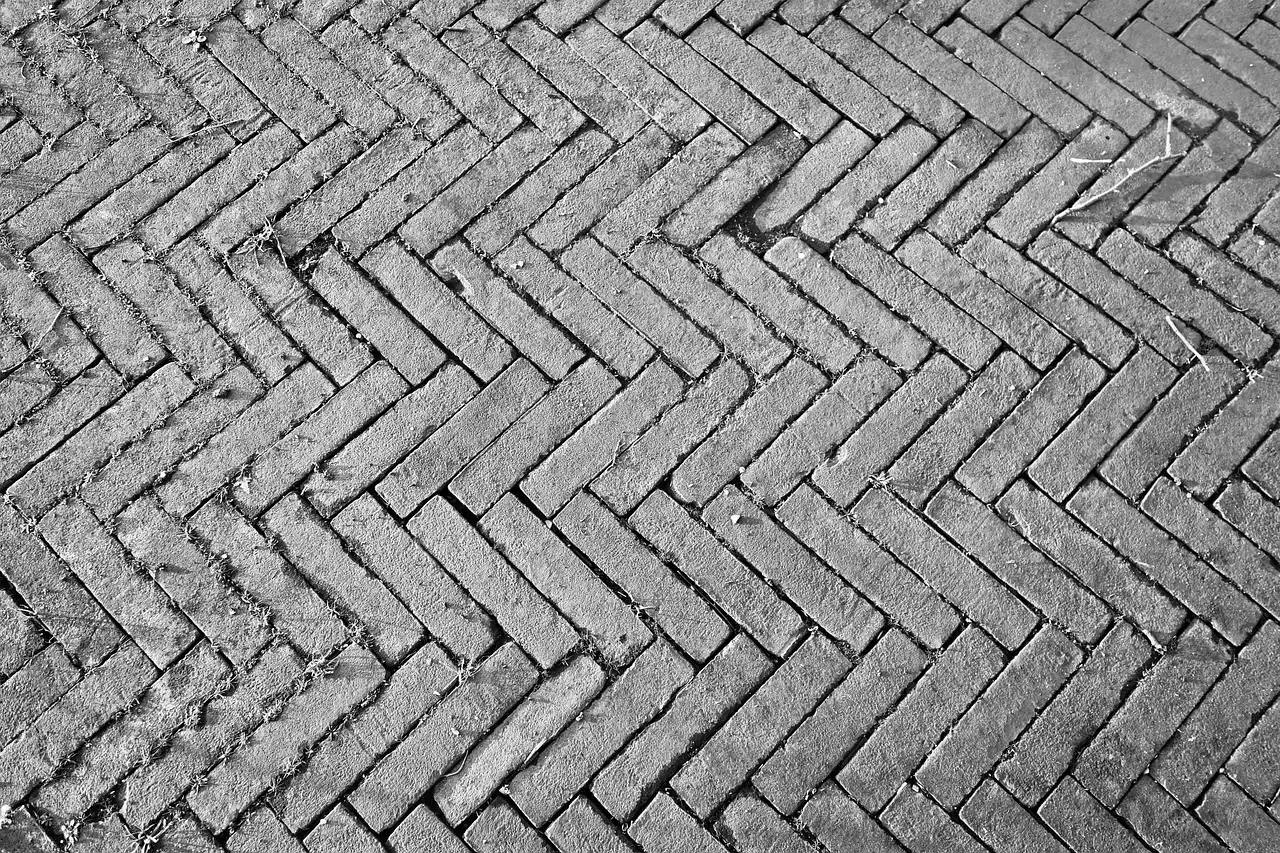 Illustrative driveway surface used for general advice