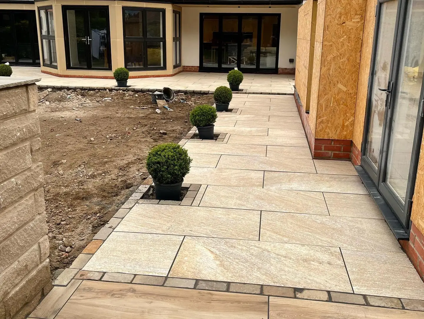 Large-format outdoor paving